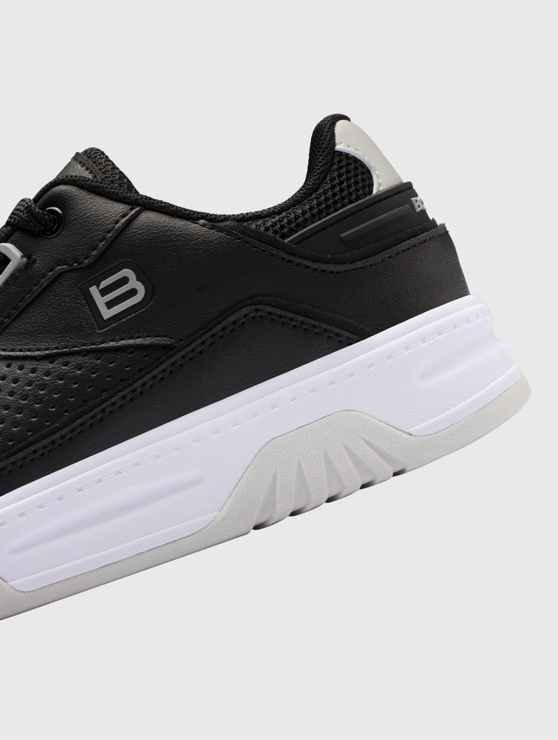 bostep-tienda-online-deporte-las-mejores-zapatillas-accesorios-deportivos-hombre-mujer-ninos-futbol-deporte-promocion-peru-compra-ahora