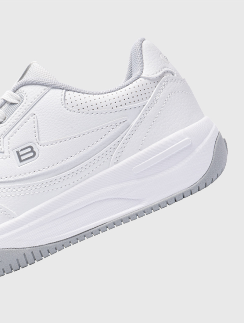 bostep-tienda-online-deporte-las-mejores-zapatillas-accesorios-deportivos-hombre-mujer-ninos-futbol-deporte-promocion-peru-compra-ahora