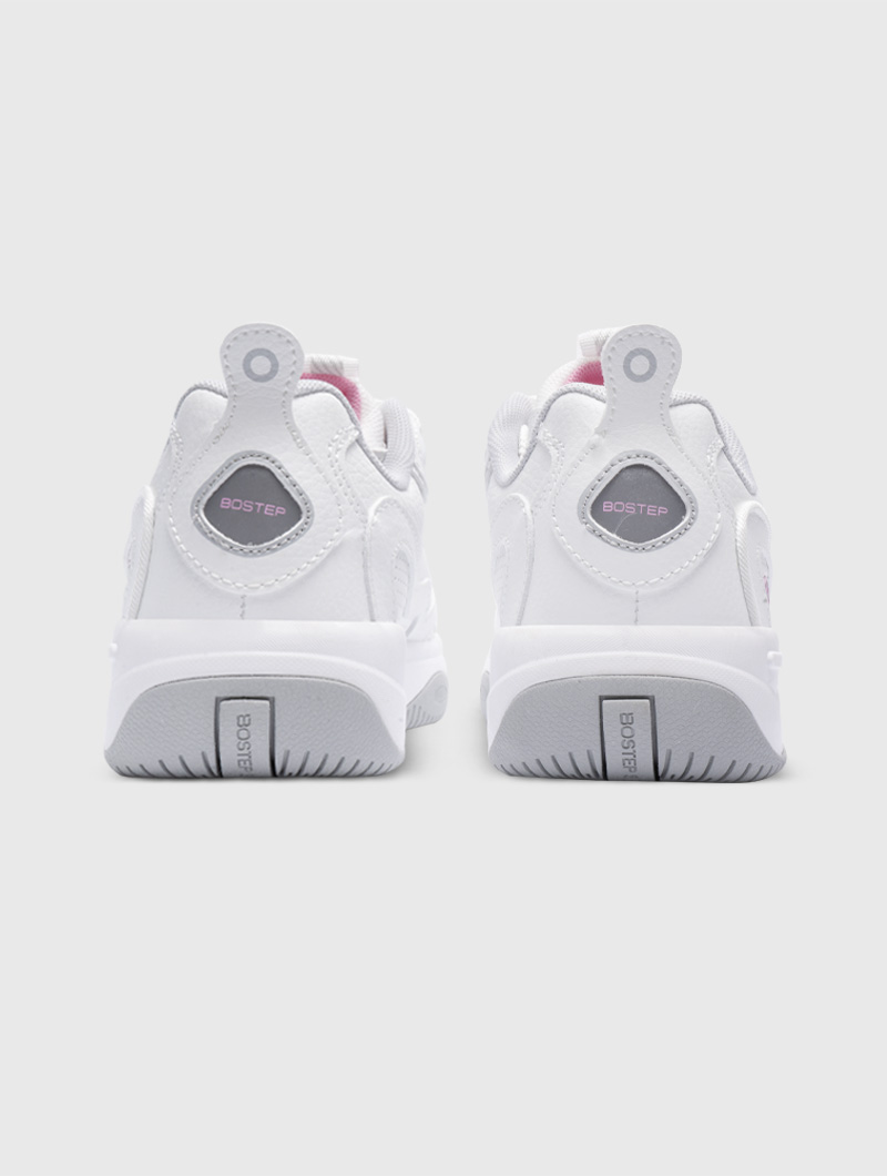 bostep-tienda-online-deporte-las-mejores-zapatillas-accesorios-deportivos-hombre-mujer-ninos-futbol-deporte-promocion-peru-compra-ahora