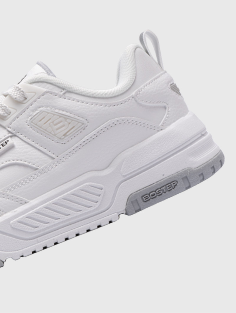 bostep-tienda-online-deporte-las-mejores-zapatillas-accesorios-deportivos-hombre-mujer-ninos-futbol-deporte-promocion-peru-compra-ahora