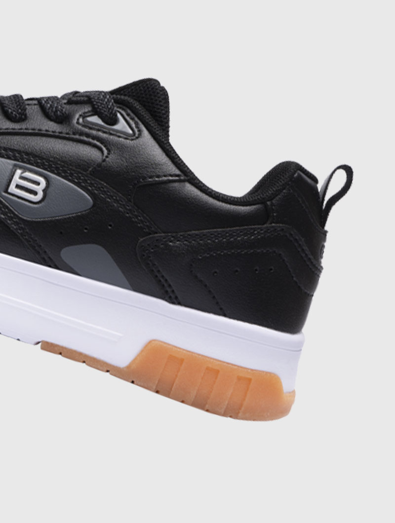 bostep-tienda-online-deporte-las-mejores-zapatillas-accesorios-deportivos-hombre-mujer-ninos-futbol-deporte-promocion-peru-compra-ahora