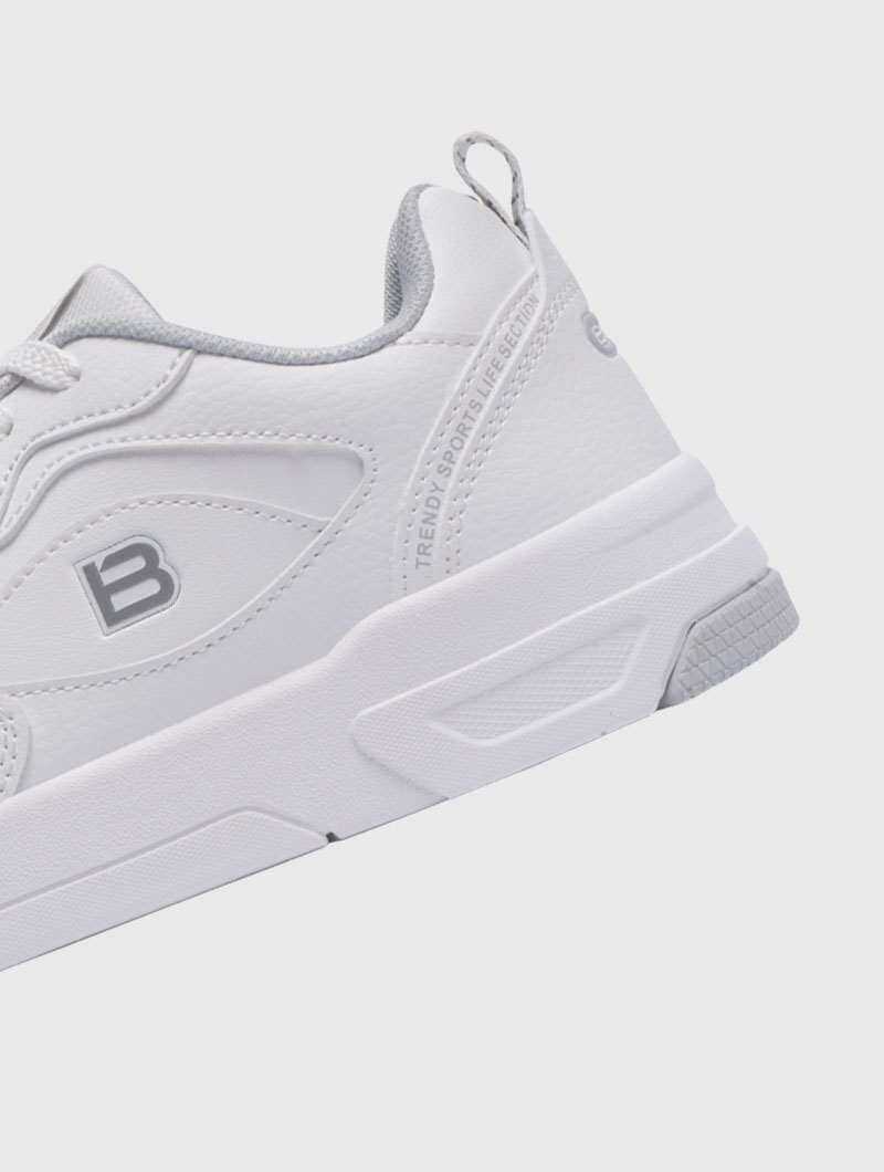 bostep-tienda-online-deporte-las-mejores-zapatillas-accesorios-deportivos-hombre-mujer-ninos-futbol-deporte-promocion-peru-compra-ahora
