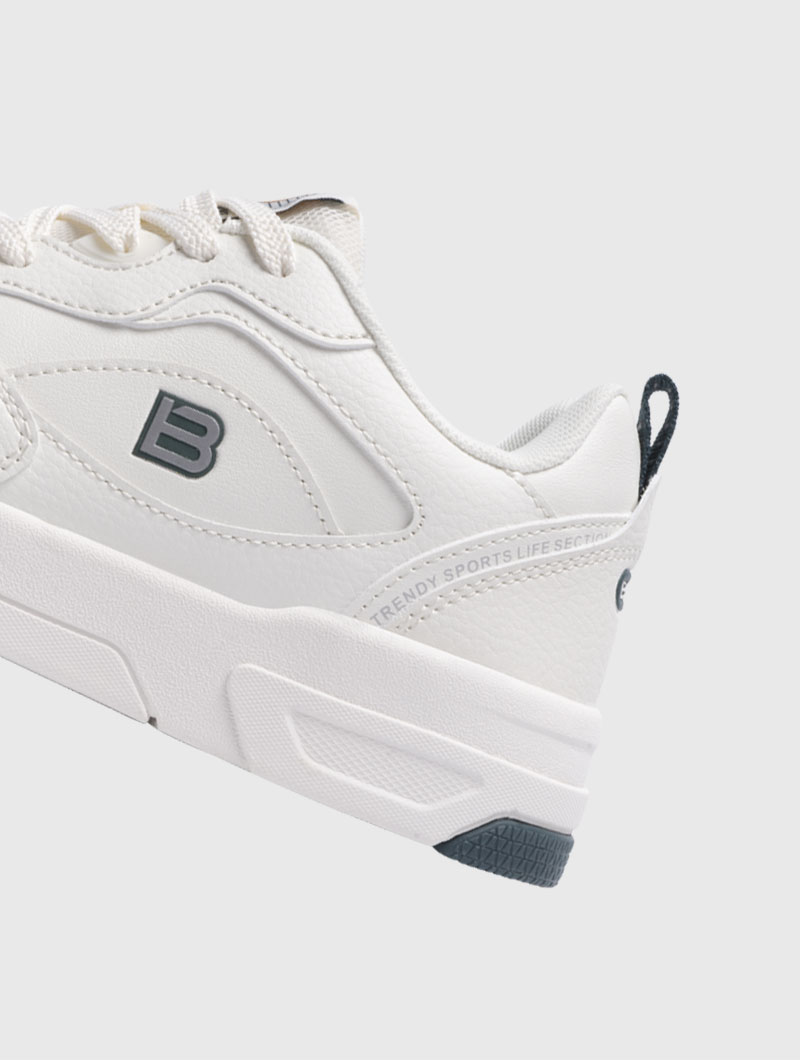 bostep-tienda-online-deporte-las-mejores-zapatillas-accesorios-deportivos-hombre-mujer-ninos-futbol-deporte-promocion-peru-compra-ahora