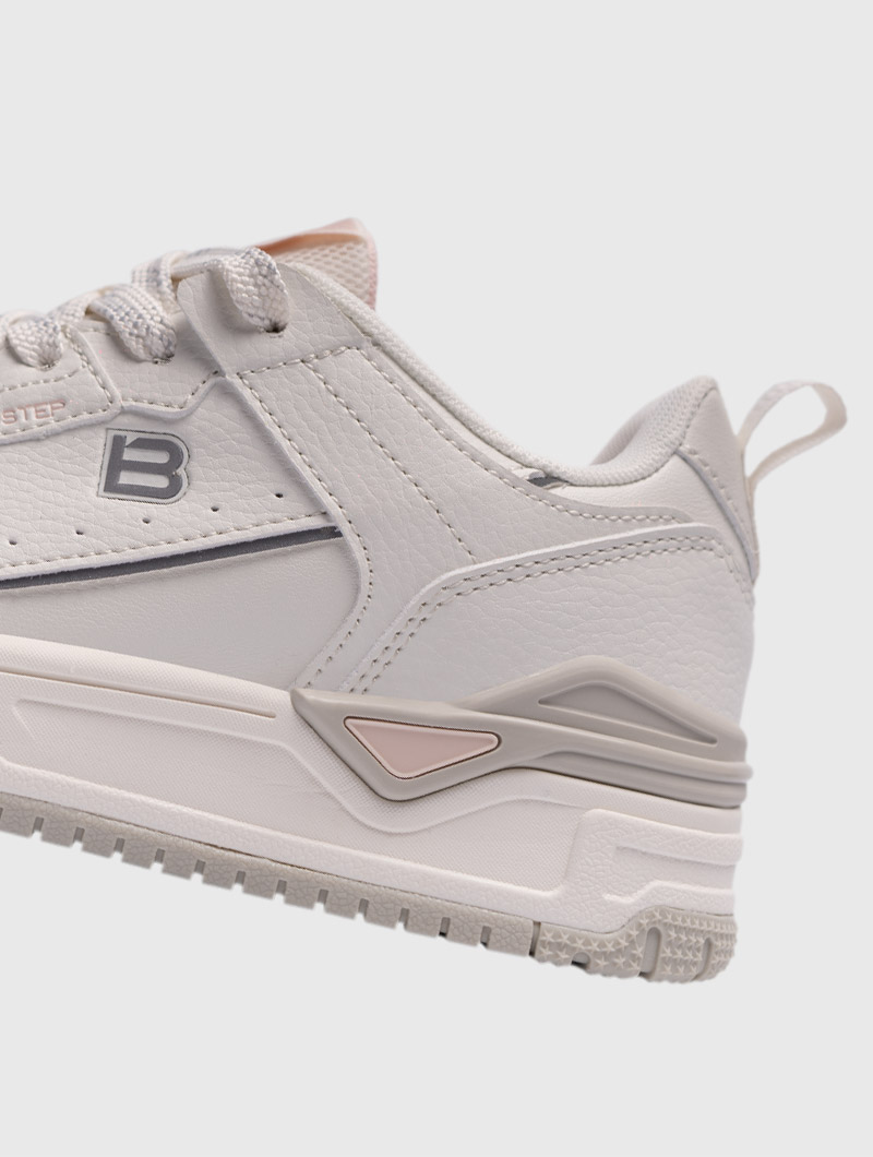 bostep-tienda-online-deporte-las-mejores-zapatillas-accesorios-deportivos-hombre-mujer-ninos-futbol-deporte-promocion-peru-compra-ahora