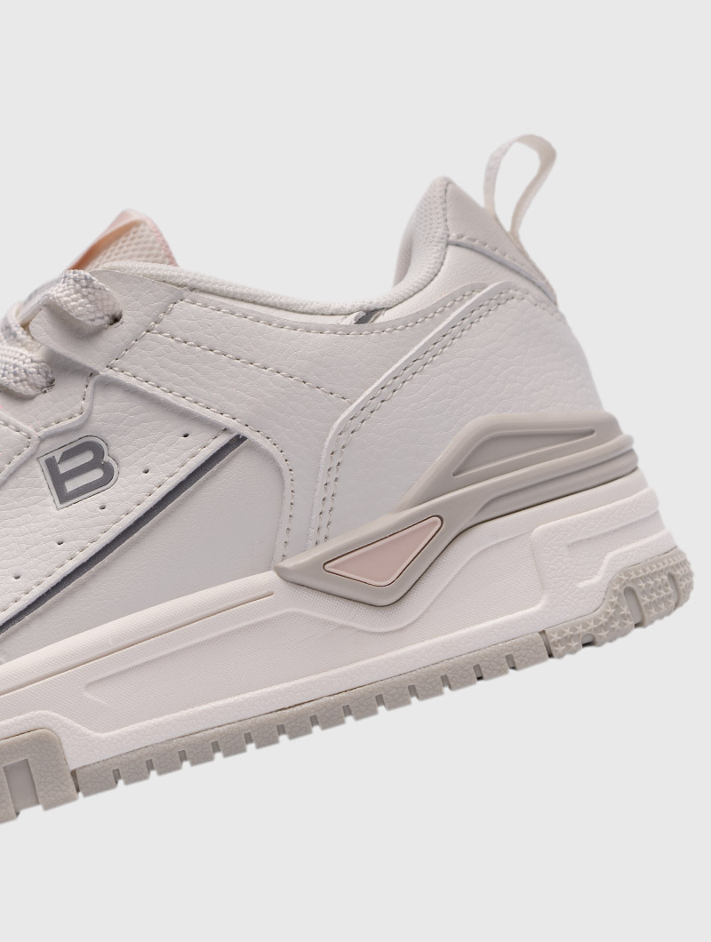bostep-tienda-online-deporte-las-mejores-zapatillas-accesorios-deportivos-hombre-mujer-ninos-futbol-deporte-promocion-peru-compra-ahora