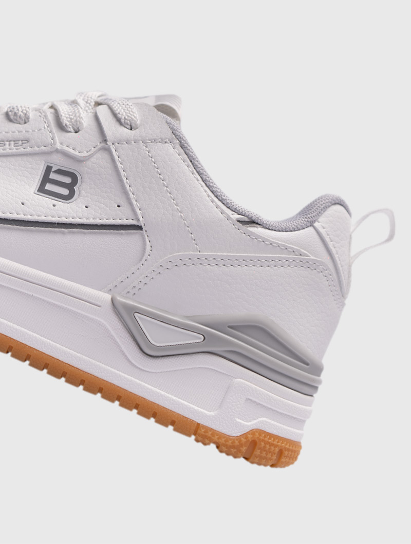 bostep-tienda-online-deporte-las-mejores-zapatillas-accesorios-deportivos-hombre-mujer-ninos-futbol-deporte-promocion-peru-compra-ahora
