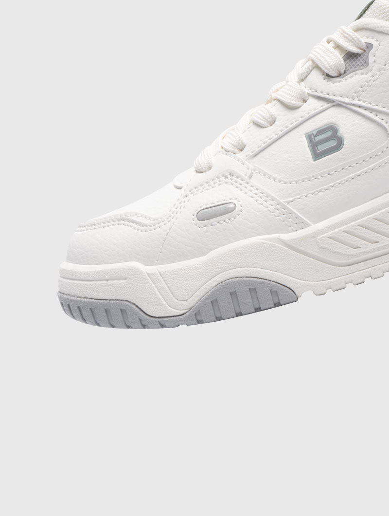 bostep-tienda-online-deporte-las-mejores-zapatillas-accesorios-deportivos-hombre-mujer-ninos-futbol-deporte-promocion-peru-compra-ahora