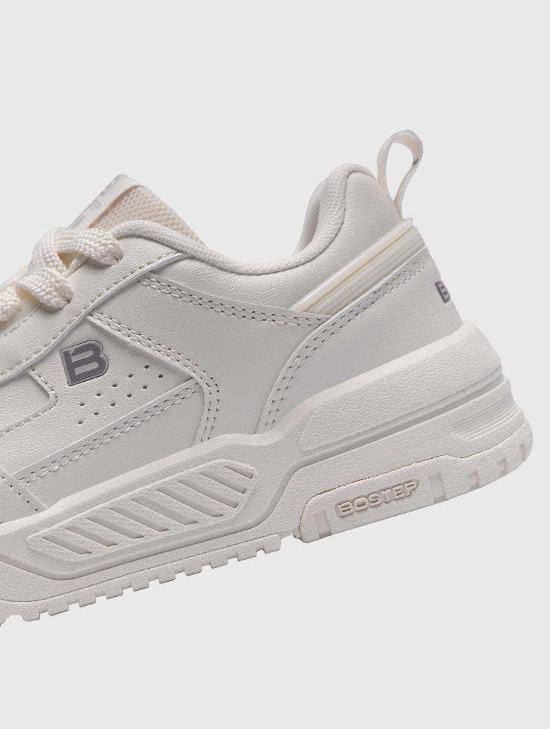bostep-tienda-online-deporte-las-mejores-zapatillas-accesorios-deportivos-hombre-mujer-ninos-futbol-deporte-promocion-peru-compra-ahora