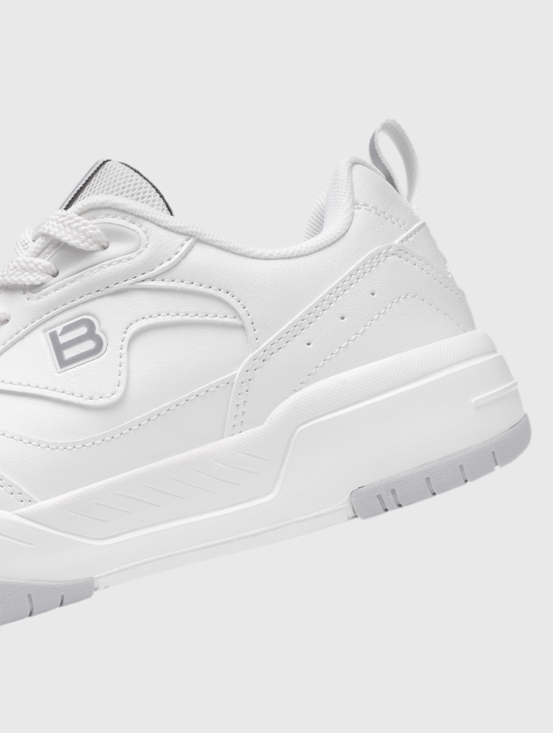bostep-tienda-online-deporte-las-mejores-zapatillas-accesorios-deportivos-hombre-mujer-ninos-futbol-deporte-promocion-peru-compra-ahora