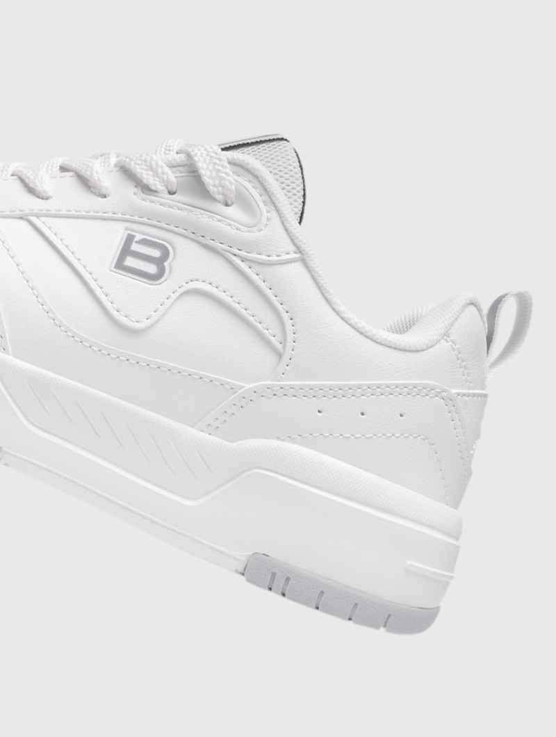 bostep-tienda-online-deporte-las-mejores-zapatillas-accesorios-deportivos-hombre-mujer-ninos-futbol-deporte-promocion-peru-compra-ahora